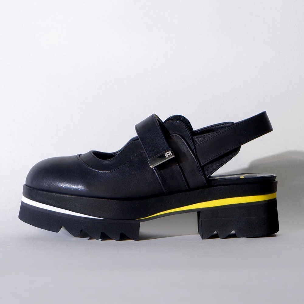 iRi DAANY BLACK LEATHER‎ SANDAL